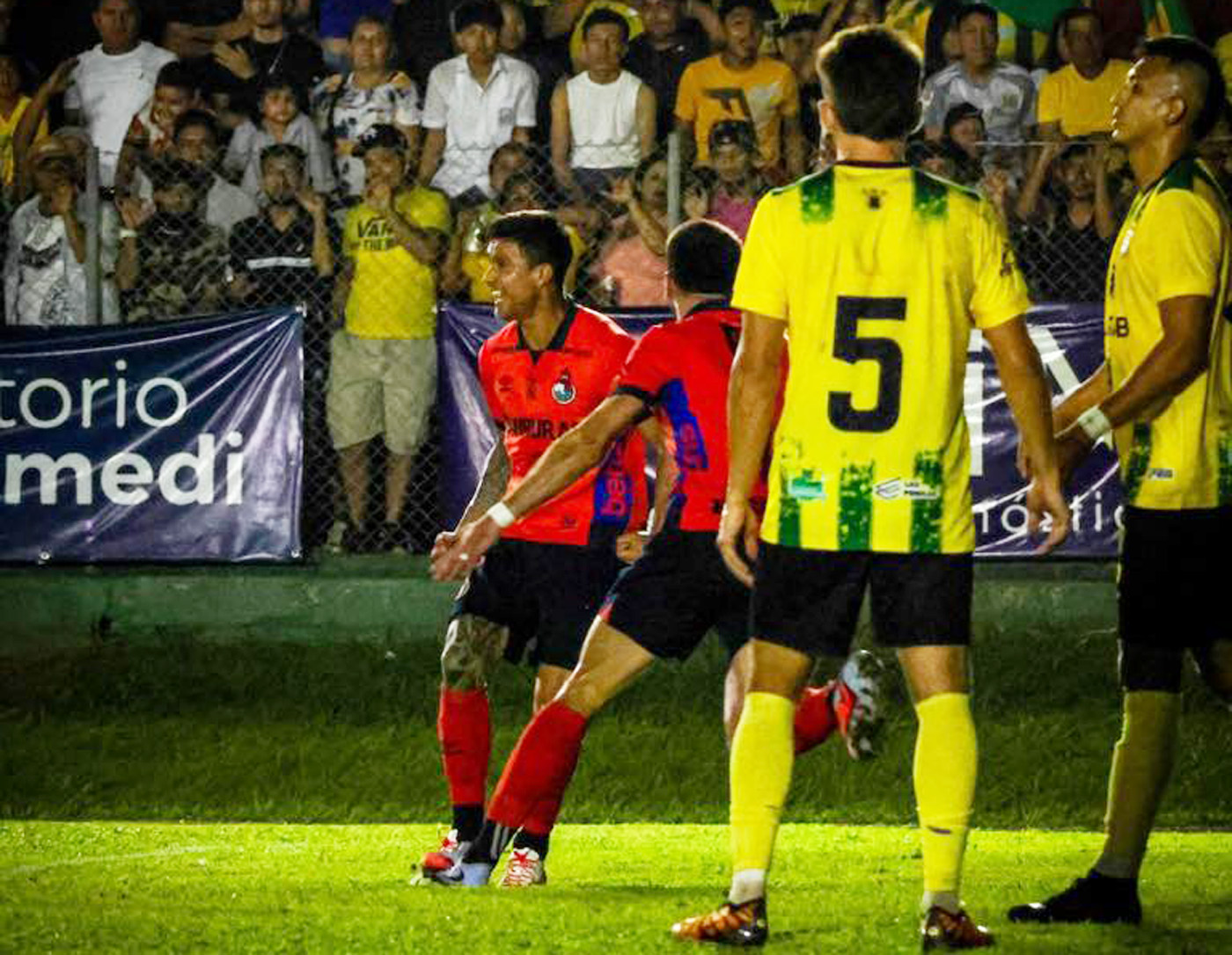Los rojos encaminan su pase a las semifinales 2026